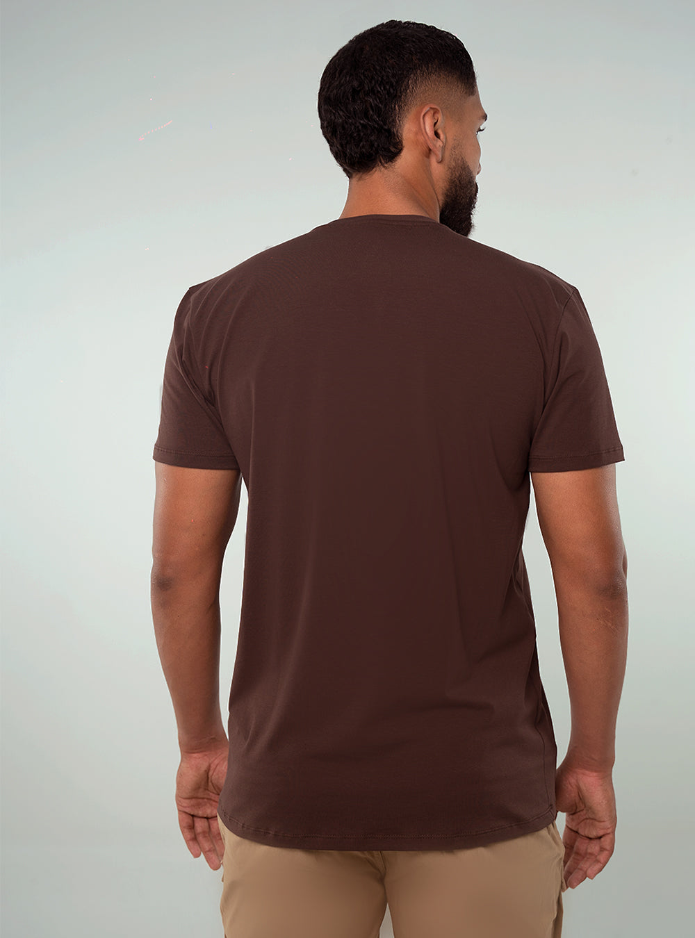 CAMISETA ALGODÓN CAFÉ LOGO BORDADO