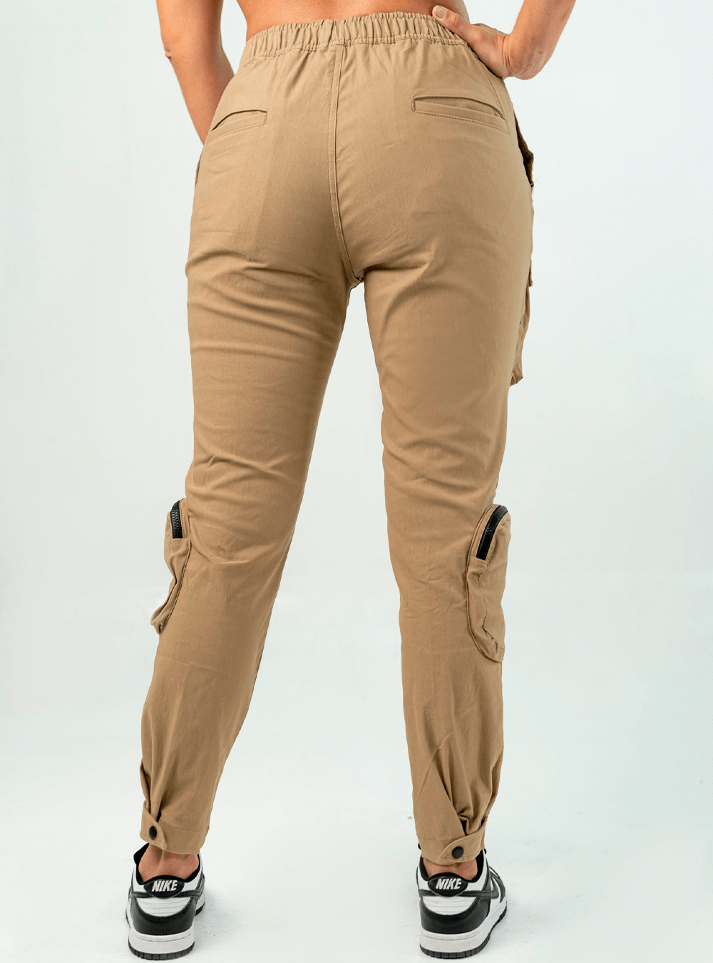 PANTALÓN CARGO UTILITY BEIGE