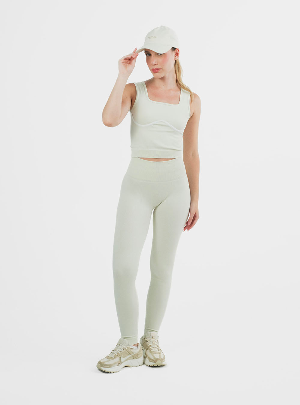 Dry Fit Cap Cream W