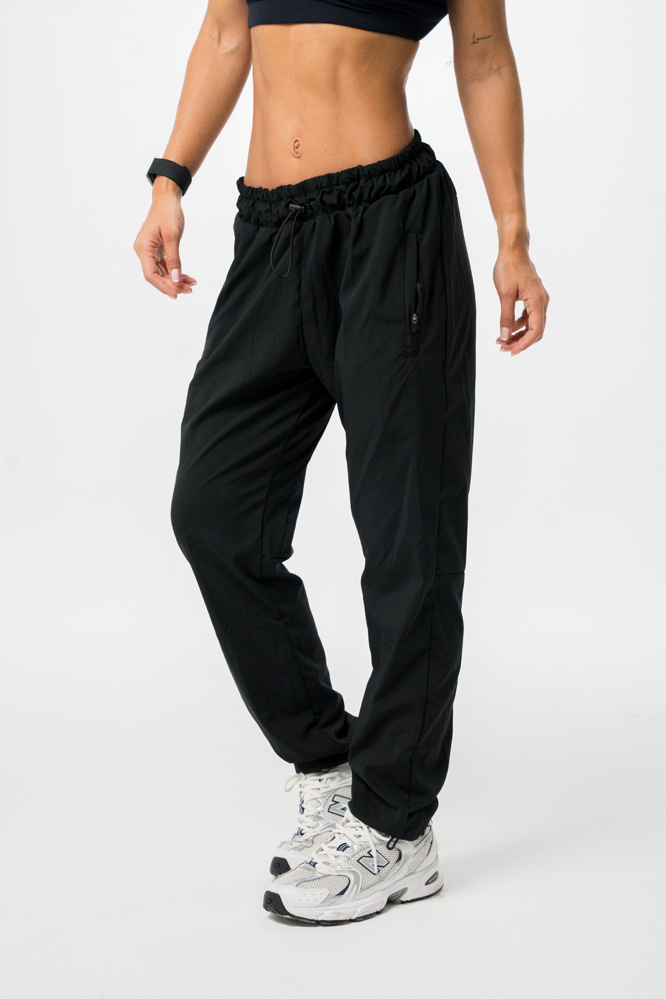 Jogger Casual Logo 3D Negro Mujer
