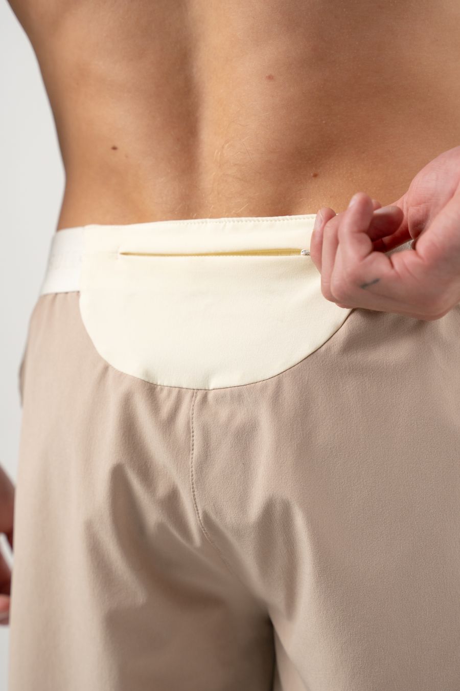 Pantaloneta Running Pro Retro Cream
